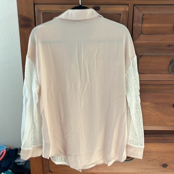 Women’s Tan Fabric Back Of Shirt And Lace Front And Sleeves Size XL (12) NEW - Picture 4 of 8